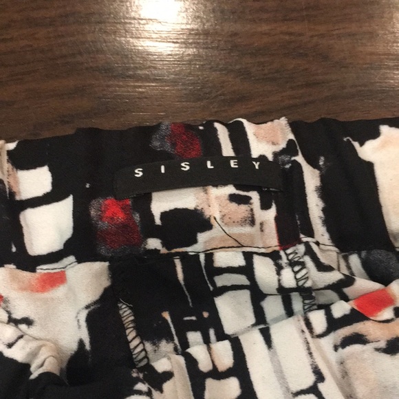 Mini skirt - Picture 3 of 3